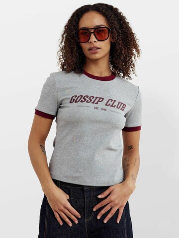 Noella Toppi ' Gossip T-shirt ' värissä harmaa: etupuoli