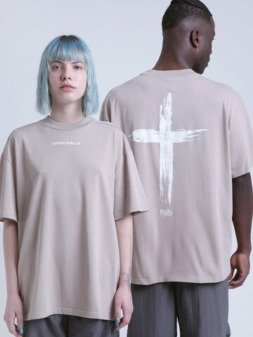 Remember you will die Shirt 'Kreuz' in Beige