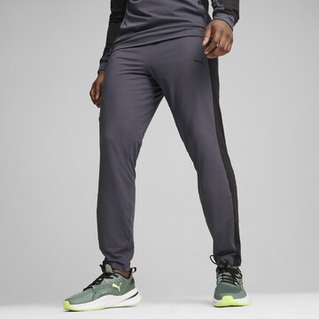 PUMA Regular Workout Pants in Grey