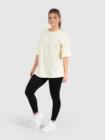 T-shirt oversize 'Benetta' Smilodox en jaune