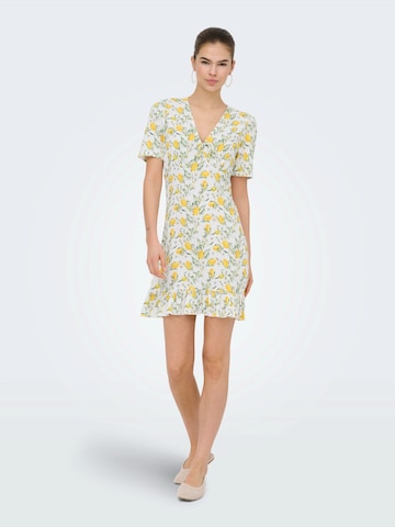 ONLY Рокля 'ONLMOLLY' в бяло