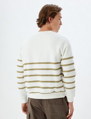 Koton Sweatshirt in White