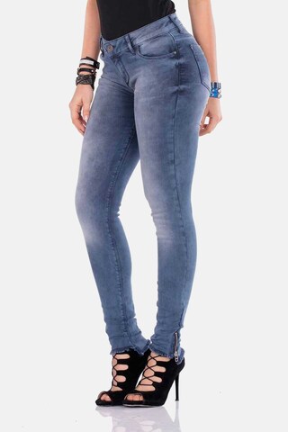 CIPO & BAXX Regular Jeans in Blau