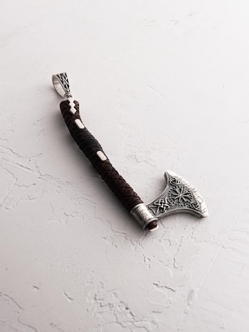 REYTEL Pendant 'AXE HELMET of TERROR' in Silver: front