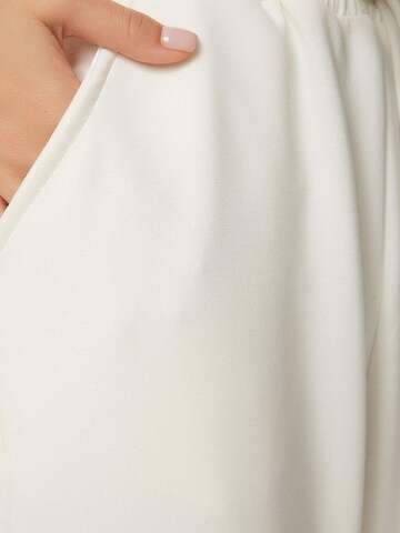 Wide leg Pantaloni di Happiness İstanbul in beige