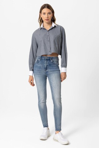 Chemisier 'Dilara' DENIM CULTURE en gris