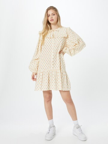 Stella Nova Shirt Dress 'Charlie' in Beige