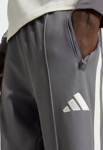ADIDAS PERFORMANCE - Tapered Calças de desporto em cinzento