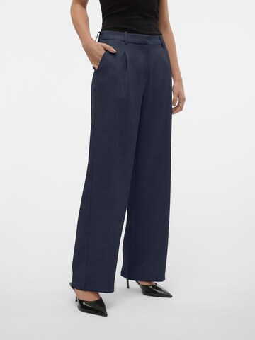 VERO MODA - Pierna ancha Pantalón plisado 'VMCassidy' en azul