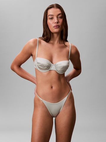 Balconnet Hauts de bikini 'Shine' Calvin Klein Swimwear en argent : devant