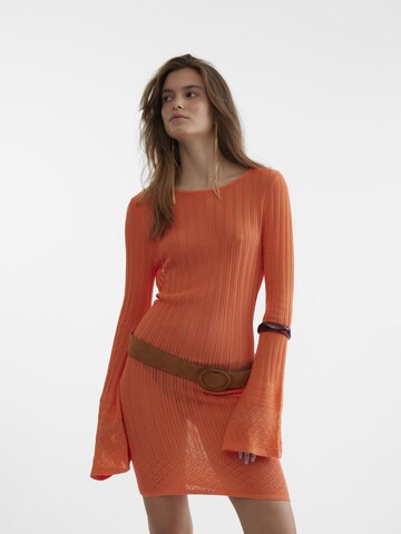 SOMETHINGNEW Gebreide jurk in Oranje: voorkant