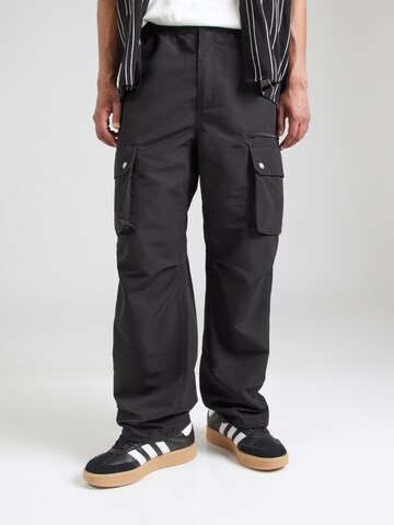 Tapered Pantaloni cargo 'Irwin' di Carhartt WIP in nero: frontale