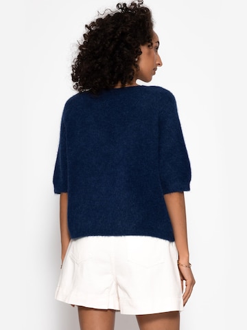 SASSYCLASSY Sweater in Blue