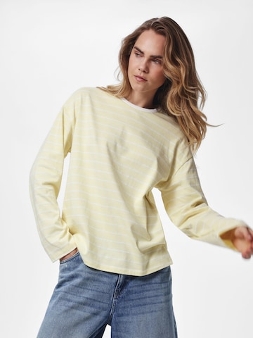 PIECES - Camiseta 'PCSadie' en amarillo