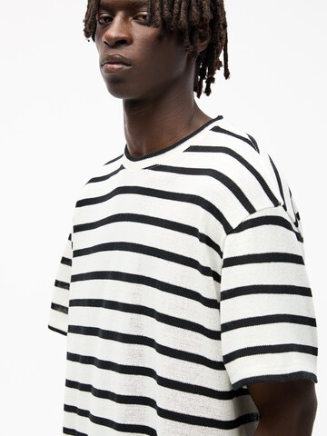 Pull&Bear Pullover in Weiß