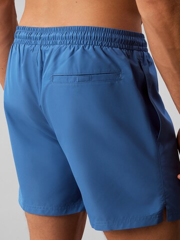 Shorts de bain Calvin Klein en bleu