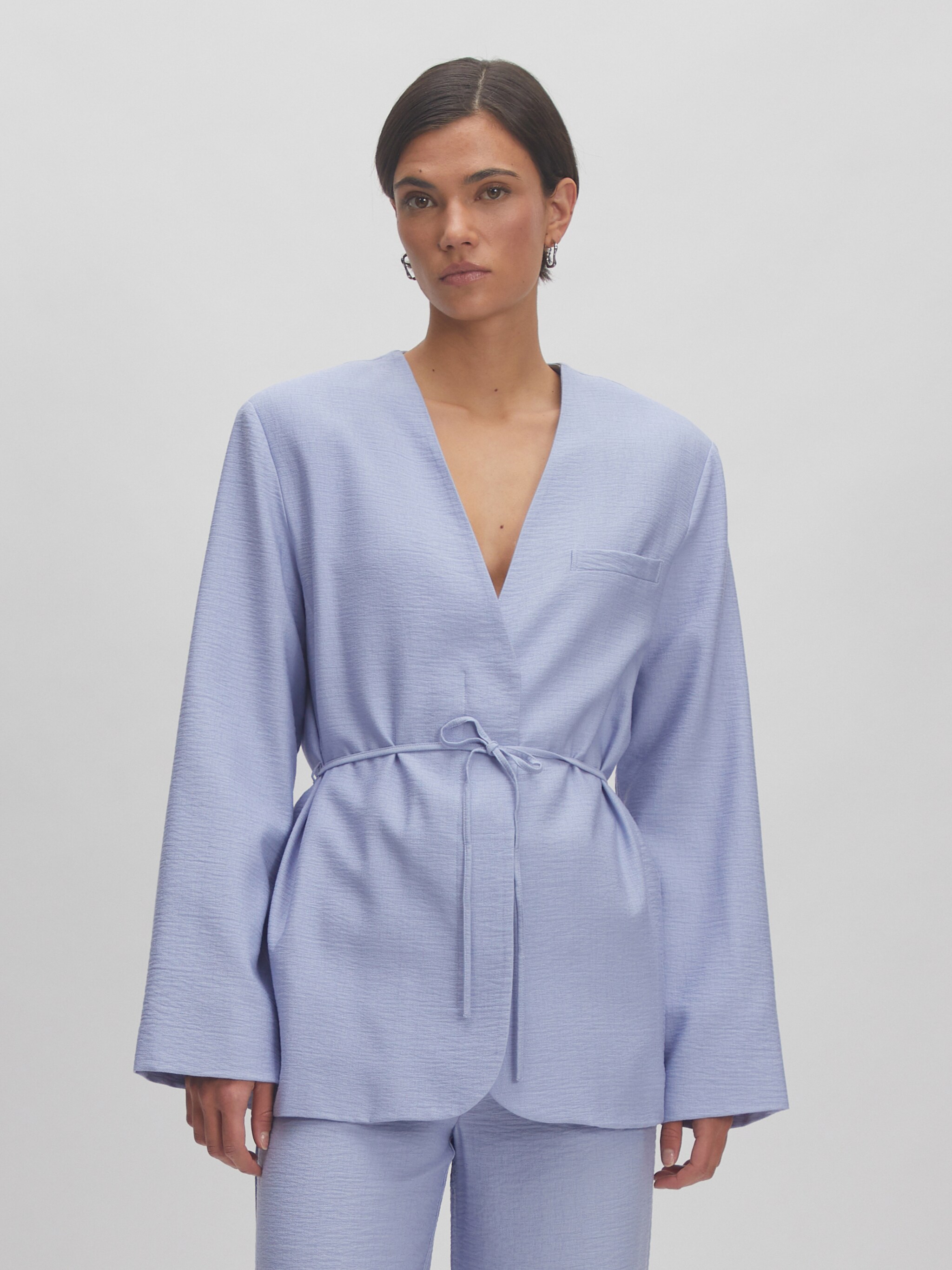 EDITED Produkte Blazer 'Bonnie' hellblau