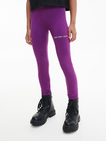 Calvin Klein Jeans Skinny Leggings in Purple: front