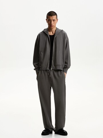 Wide leg Pantaloni di Bershka in grigio: frontale