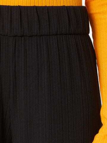 Monki Wide leg Trousers in Black