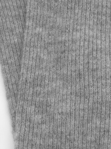Pull&Bear Handstulpen in Grau