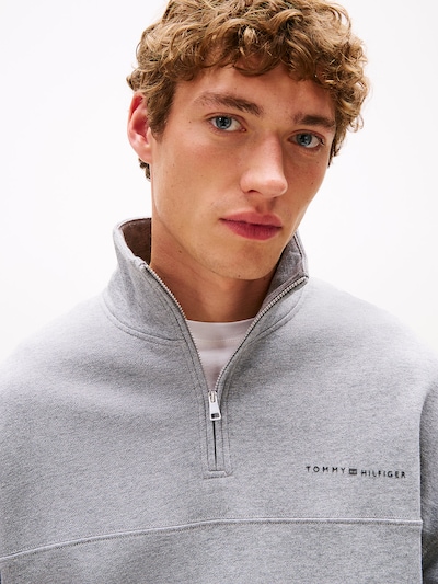 TOMMY HILFIGER Sweatshirt in Grey / Black, Item view