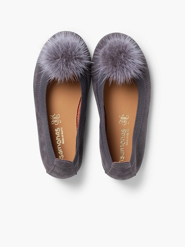 Ballerina di Pisamonas in grigio