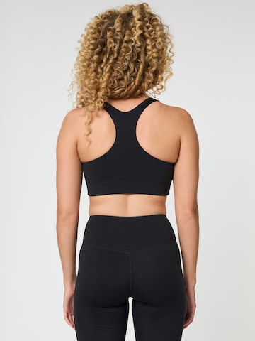 Girlfriend Collective Top ' Float ' – černá