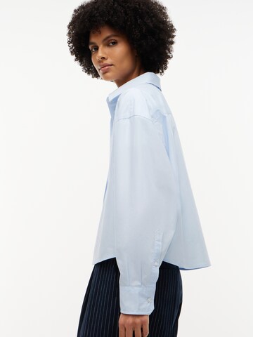 Tommy Jeans Halenka 'ESSENTIAL' – modrá