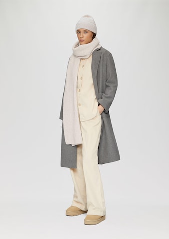 s.Oliver Scarf in Beige