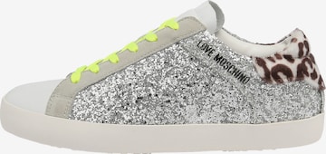 Love Moschino Sneakers in Grey: front
