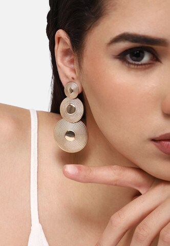 SOHI Ohrringe 'Calanthe' in Gold: Vorderseite
