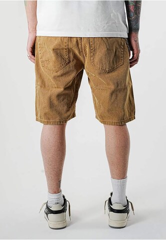 2Y Premium Regular Shorts in Braun