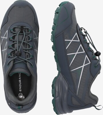 ENDURANCE Flats 'Treck Trail' in Blue