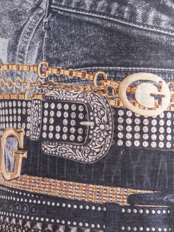 Tricou de la GUESS pe negru