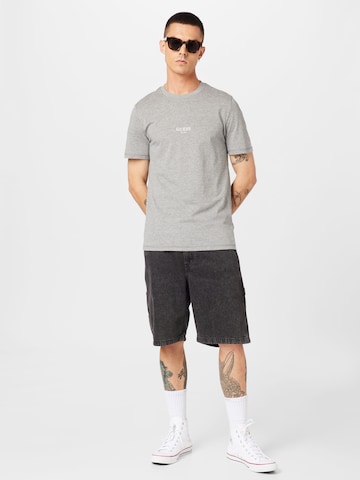 T-Shirt 'Aidy' GUESS en gris