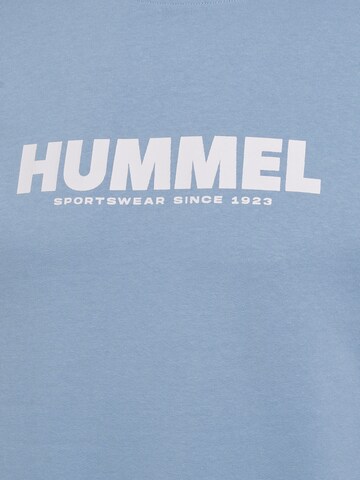 Hummel Sweatshirt 'Legacy' i blå