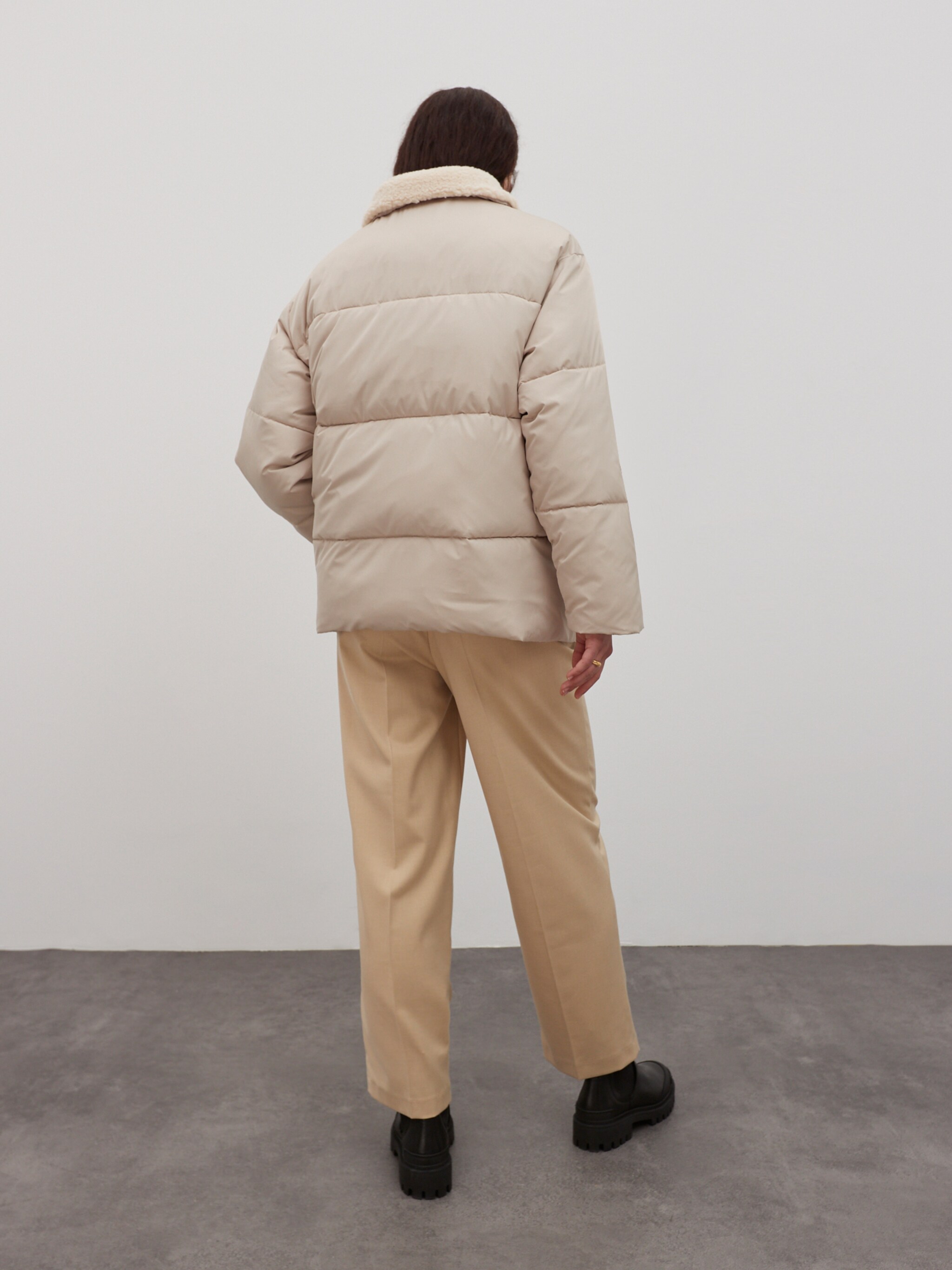 EDITED Producten Tussenjas 'Bay' Beige