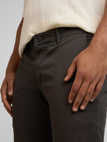 yazubi Slimfit Hose 'Dustin' in Braun