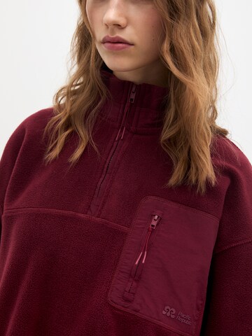 Pull&Bear Sweatshirt in Rot