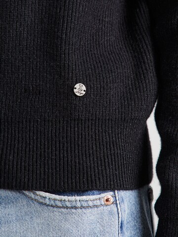 Pull-over 'CORINNA' Key Largo en noir