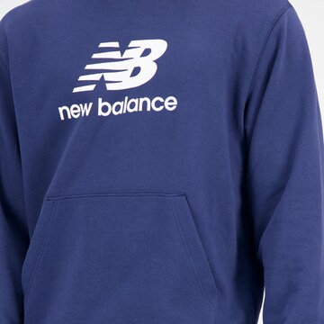 Bluză de molton de la new balance pe albastru