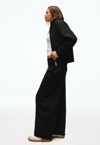 Bershka Barrel Byxa i svart