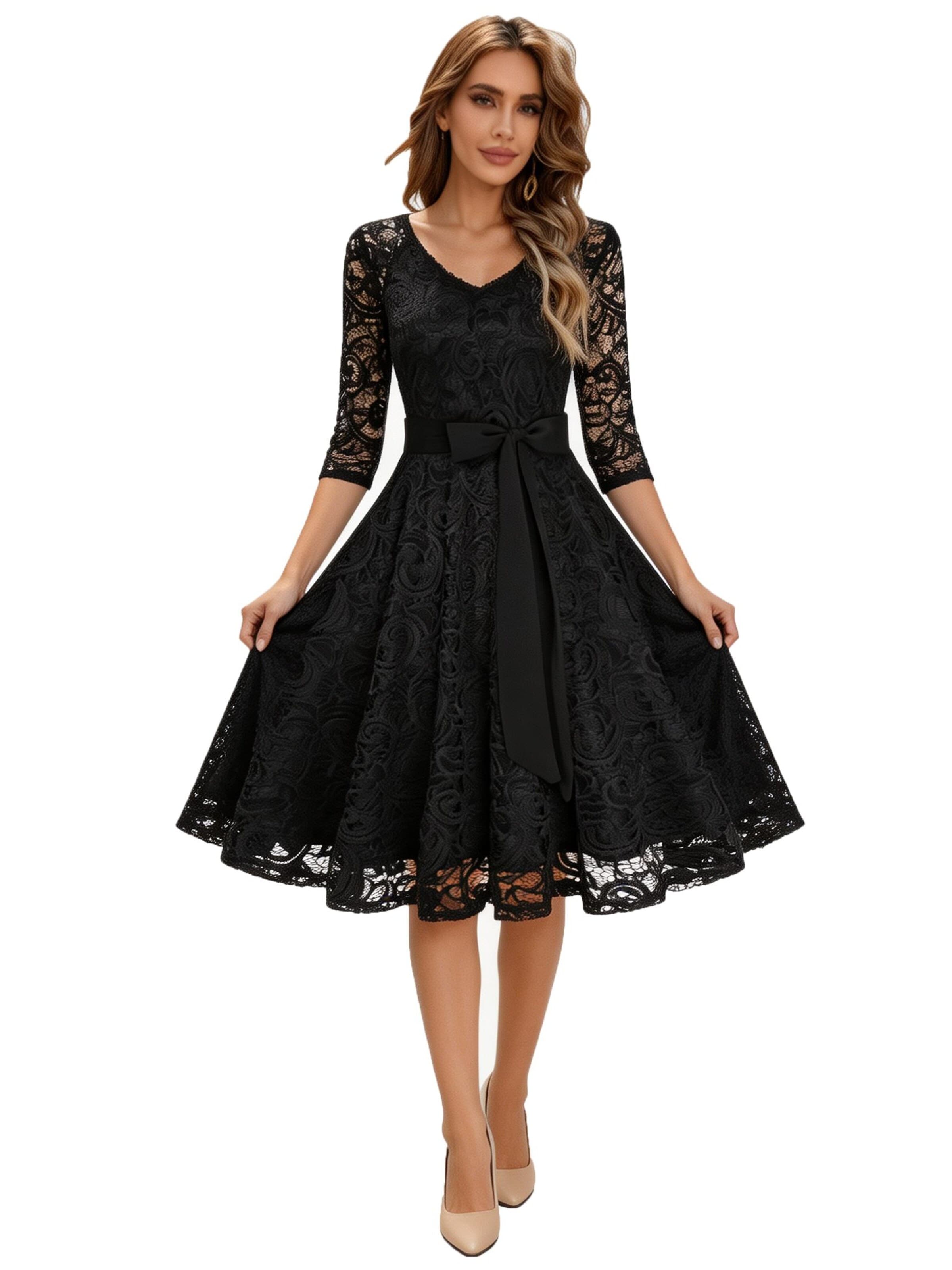 KoJooin Dress in Black: front