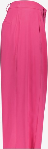 IMPERIAL Tapered Pleat-Front Pants in Pink