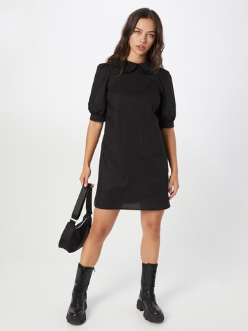 Rochie de la Lipsy pe negru