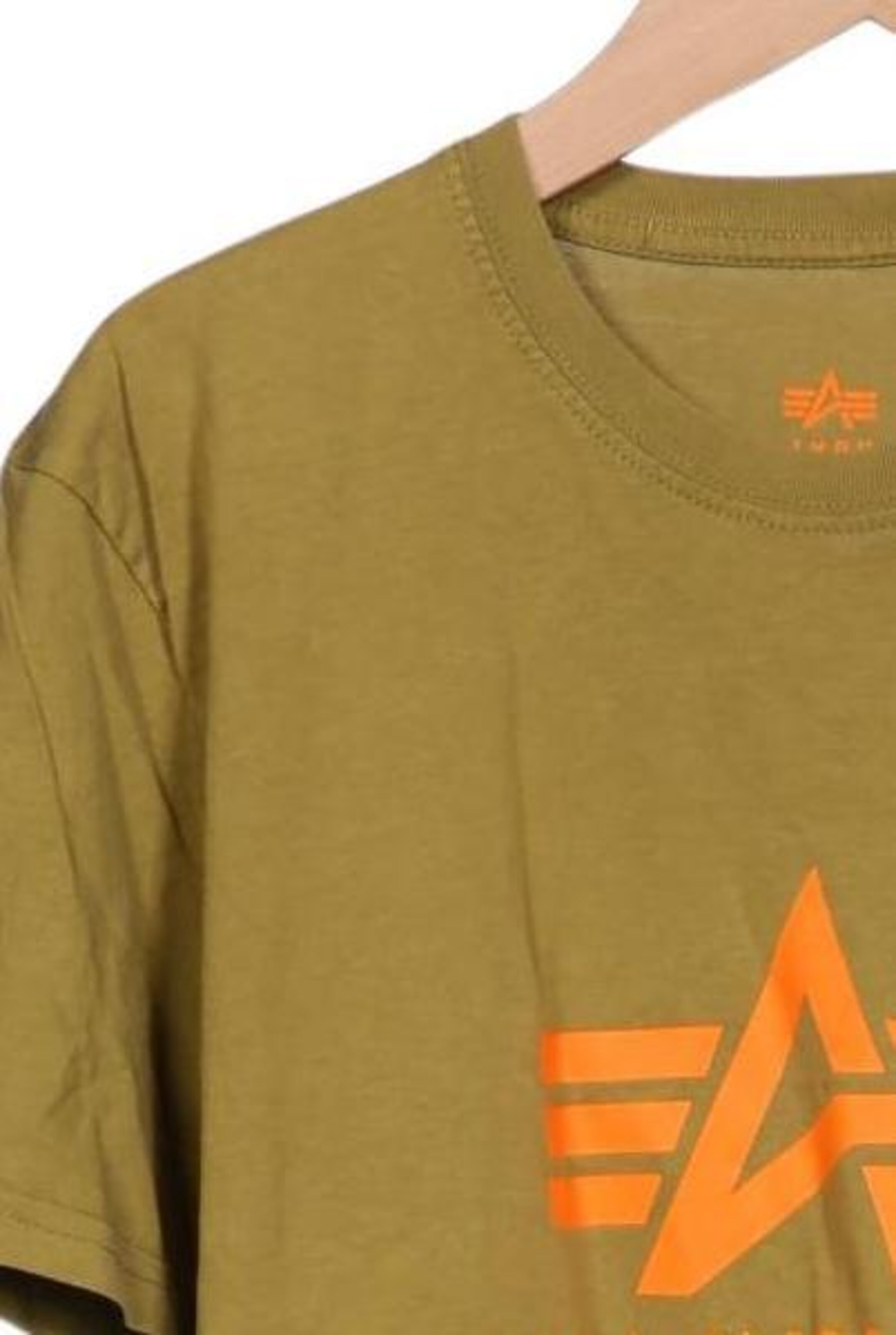 ALPHA INDUSTRIES Shirt in S in Green