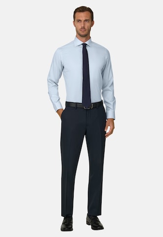 Fit confort Chemise Boggi Milano en bleu : devant