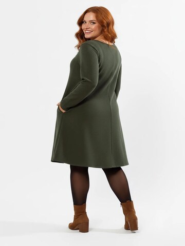 Shape Of You Knit dress in Green