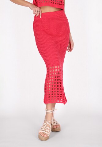 IZIA Skirt in Red: front